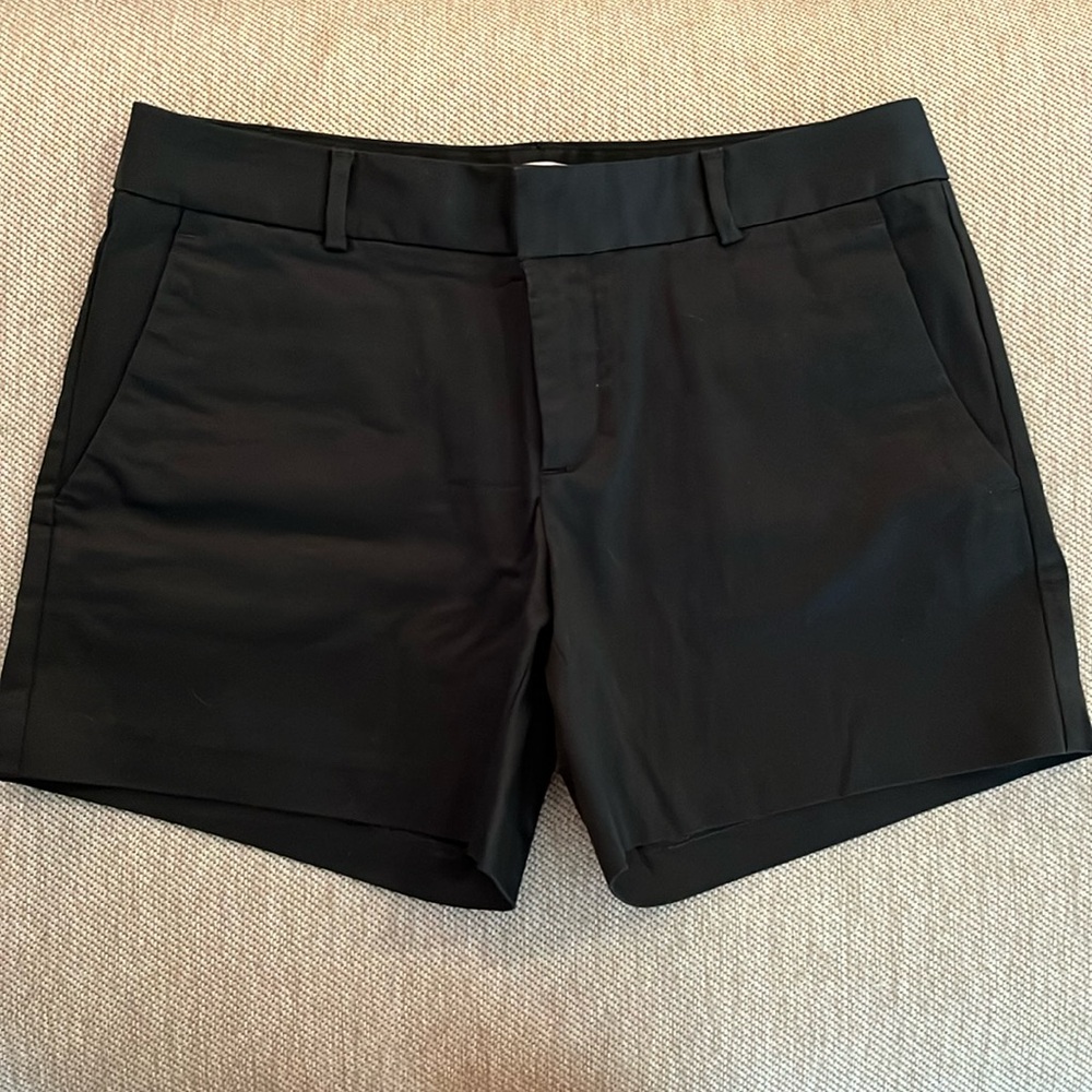 chic black shorts